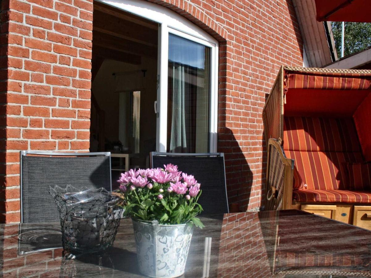 Beeck - Fewo Mit Terrasse Und Strandkorb 웨베르시 외부 사진